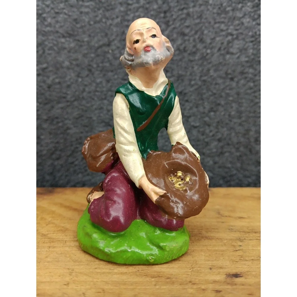 Vintage Shepherd Hand Painted Chalkware Nativity Figurine Italy replacement - Picture 1 of 7